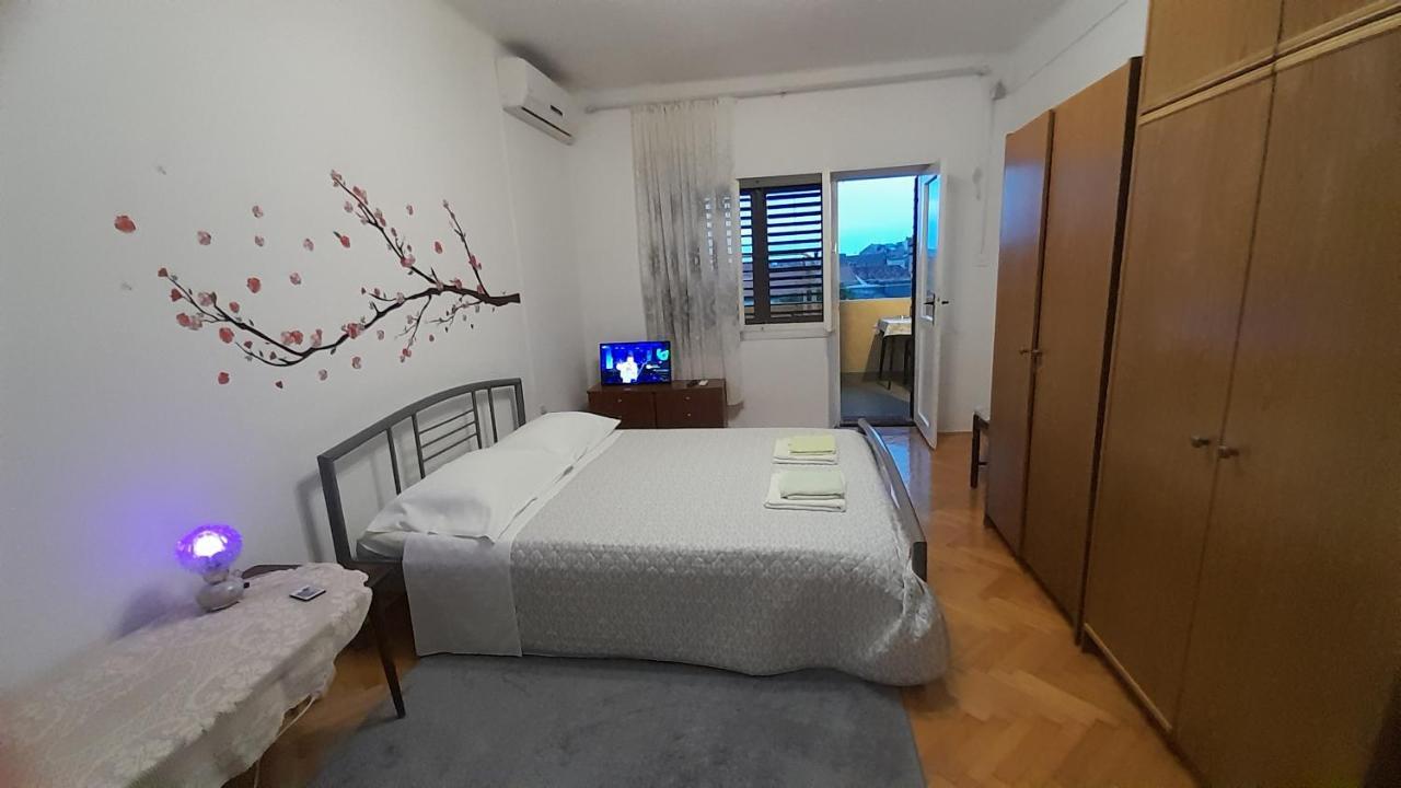 Apartment Gulin Шибеник Экстерьер фото